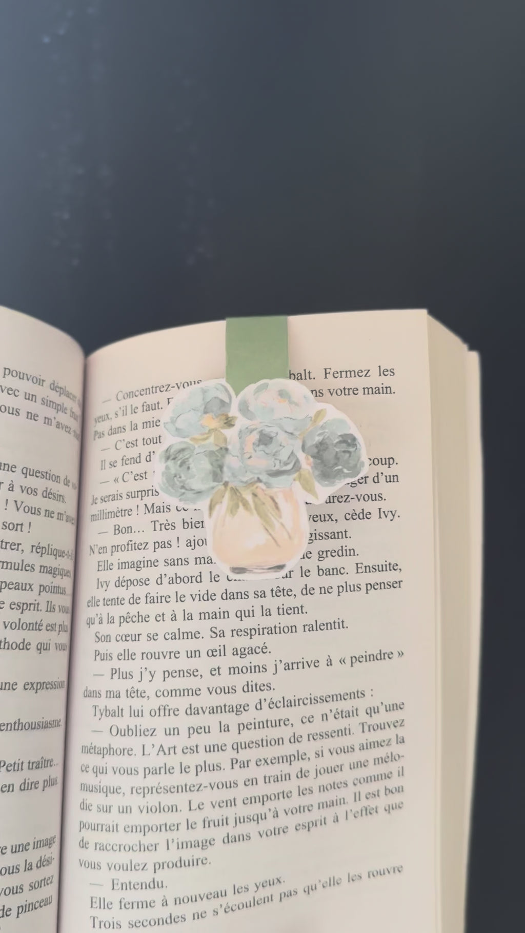 Quiet Bouquet — Marque-page Magnétique Fleurs Bleues