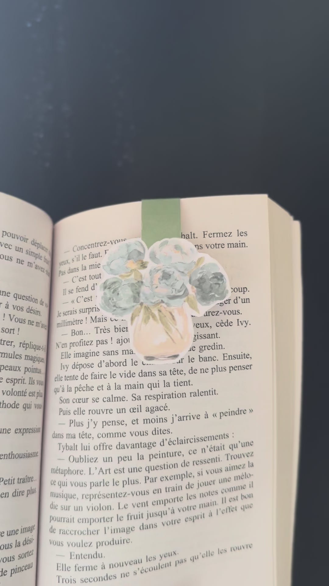 Quiet Bouquet — Marque-page Magnétique Fleurs Bleues